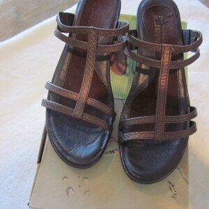 Naot Loop Size 38 EU, 8 US